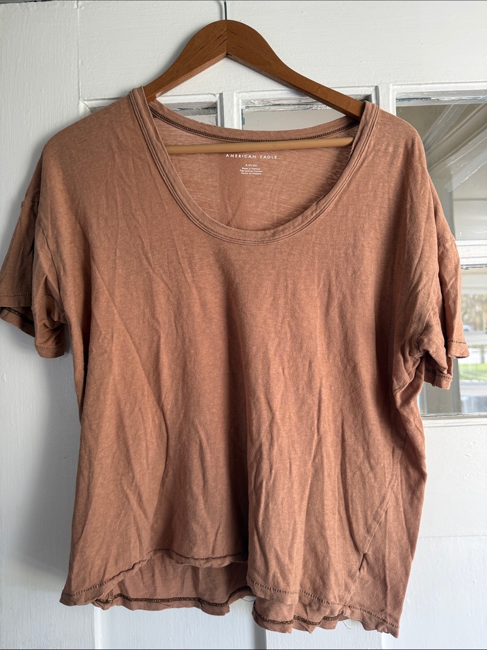 American Eagle Outfitters Women's Rust Scoop Neck Tee